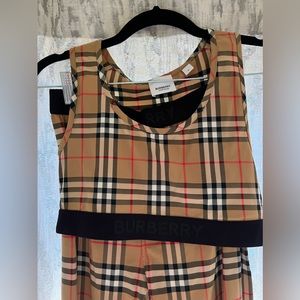 Burberry Logo detail activewear set Top and Leggings